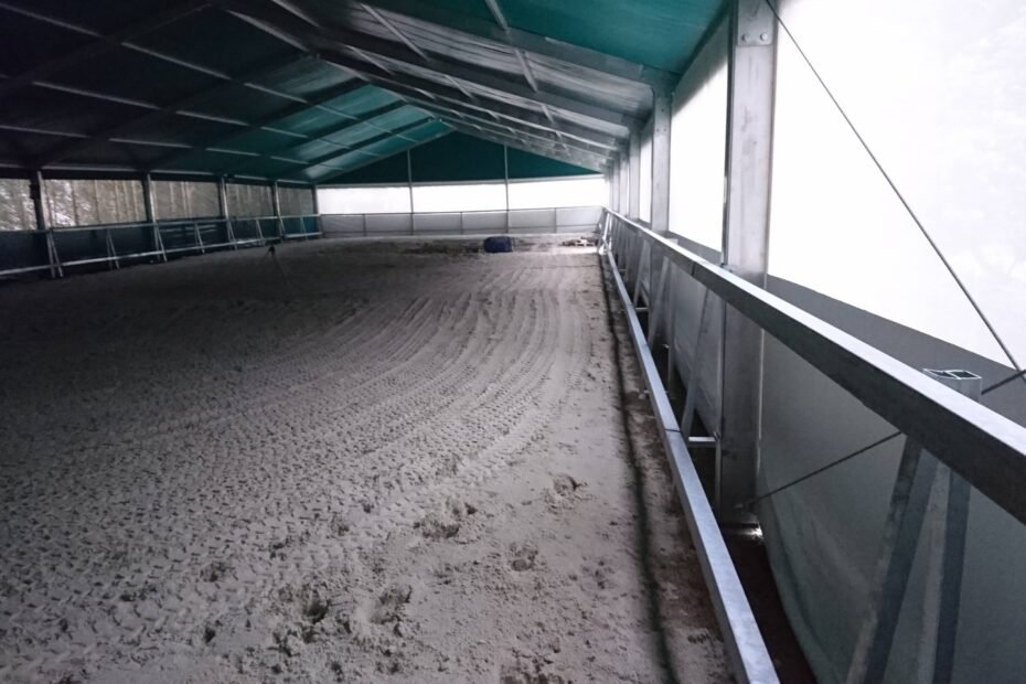 Manège Favorit 15 mètres x 40 mètres Écuries Des Eiders Herbeville-10
