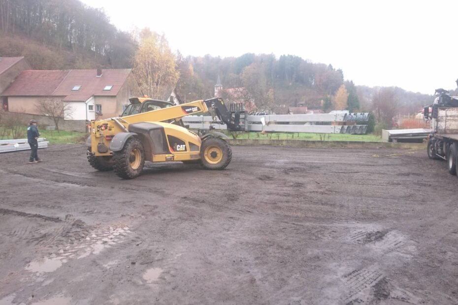 Scierie-Lejeune-57410-couverture-20 mètres x20 mètres dechargement-de-la-structure